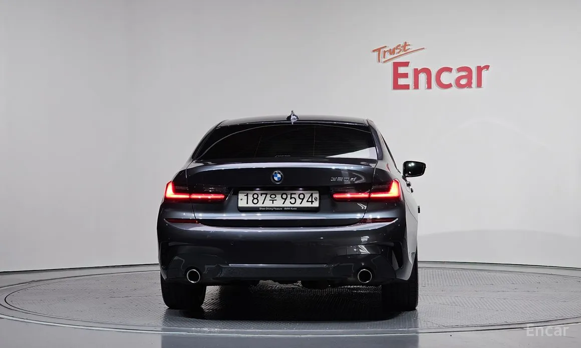 Фото 4 - BMW 3 Series