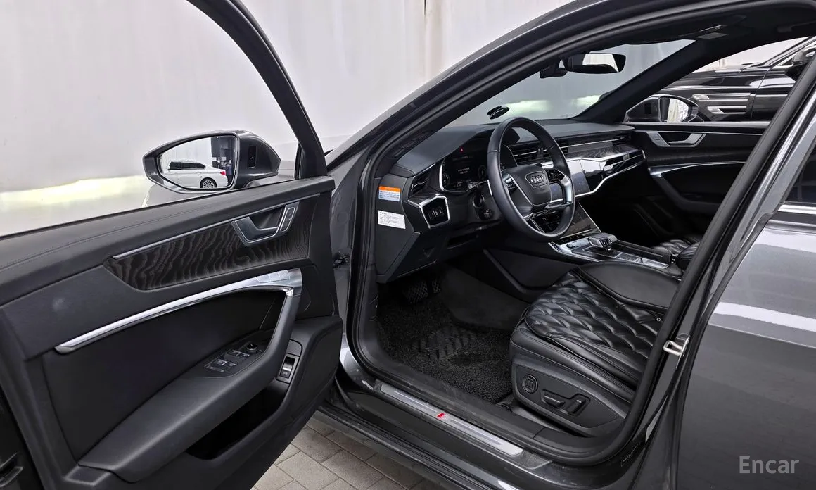 Фото 10 - Audi A6