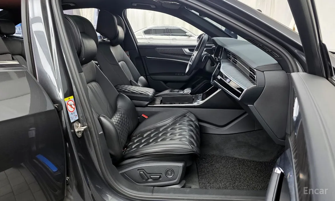 Фото 11 - Audi A6