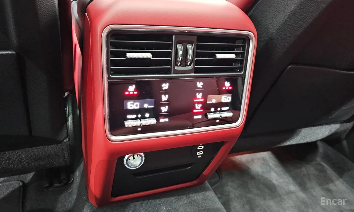 Фото 18 - Porsche Cayenne