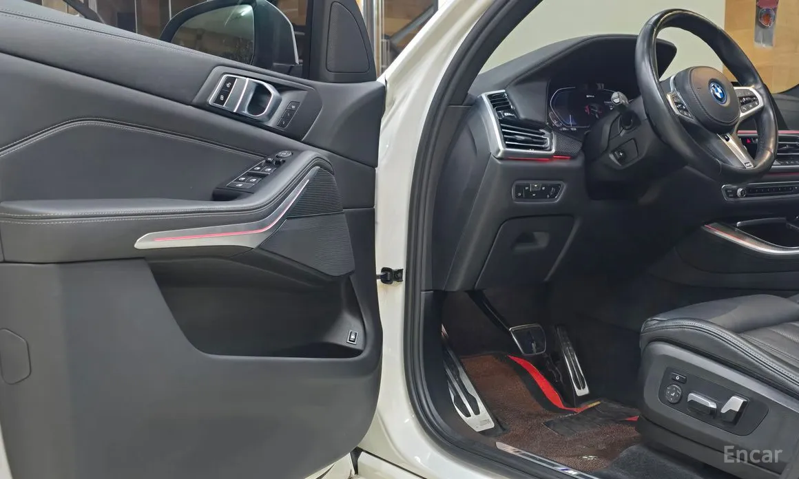 Фото 15 - BMW X5