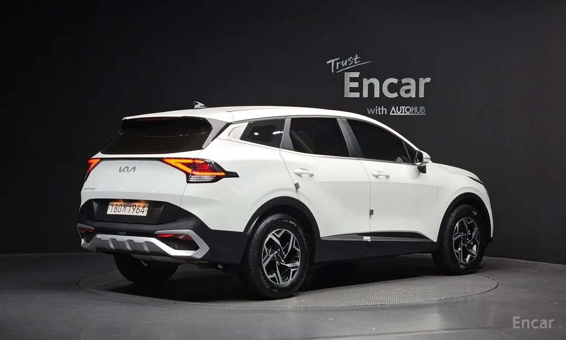 Фото 2 - Kia Sportage