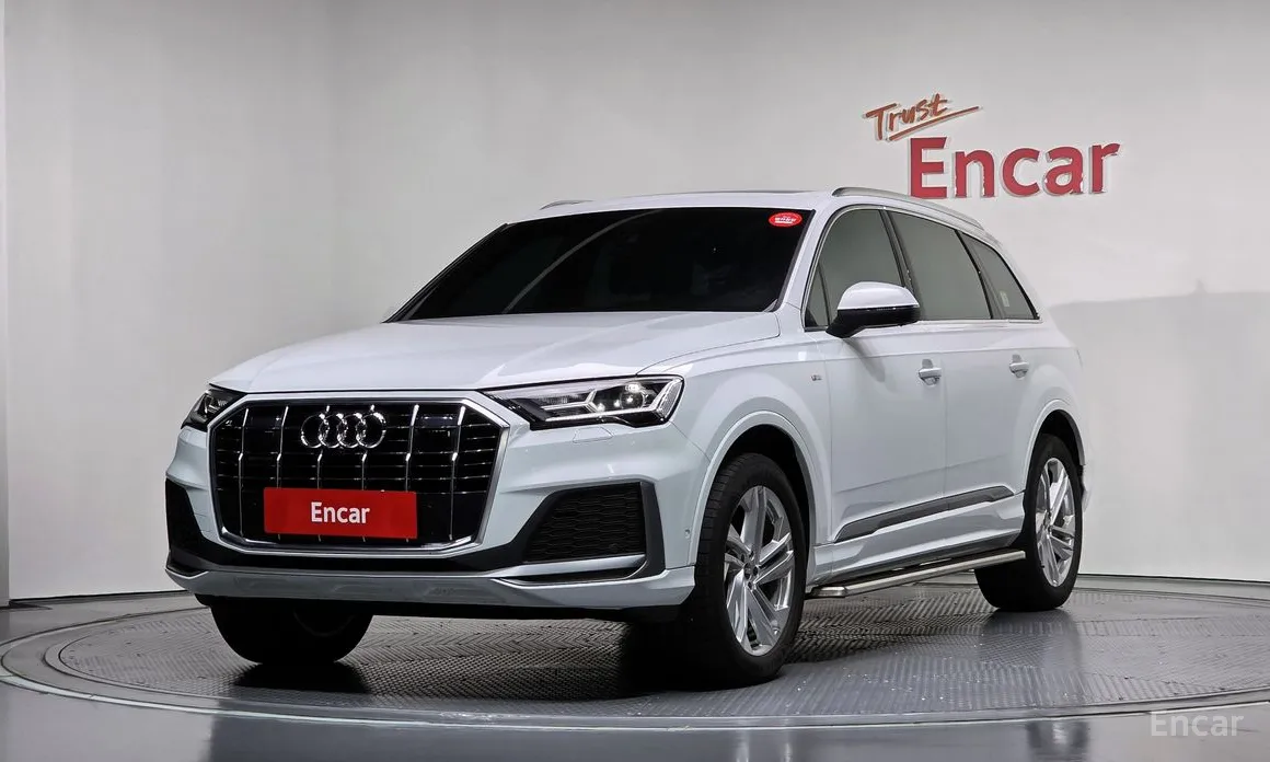 Фото 1 - Audi Q7