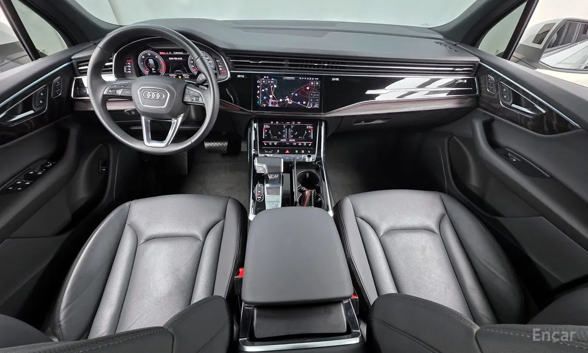 Фото 7 - Audi Q7