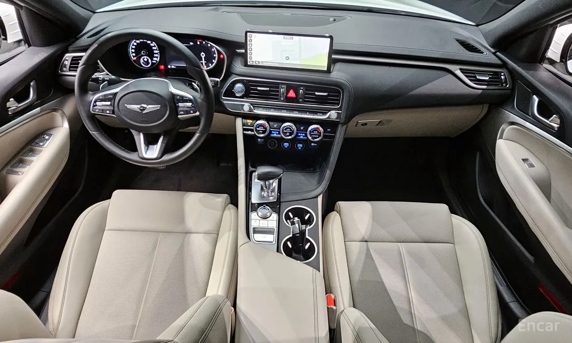 Фото 7 - Genesis G70