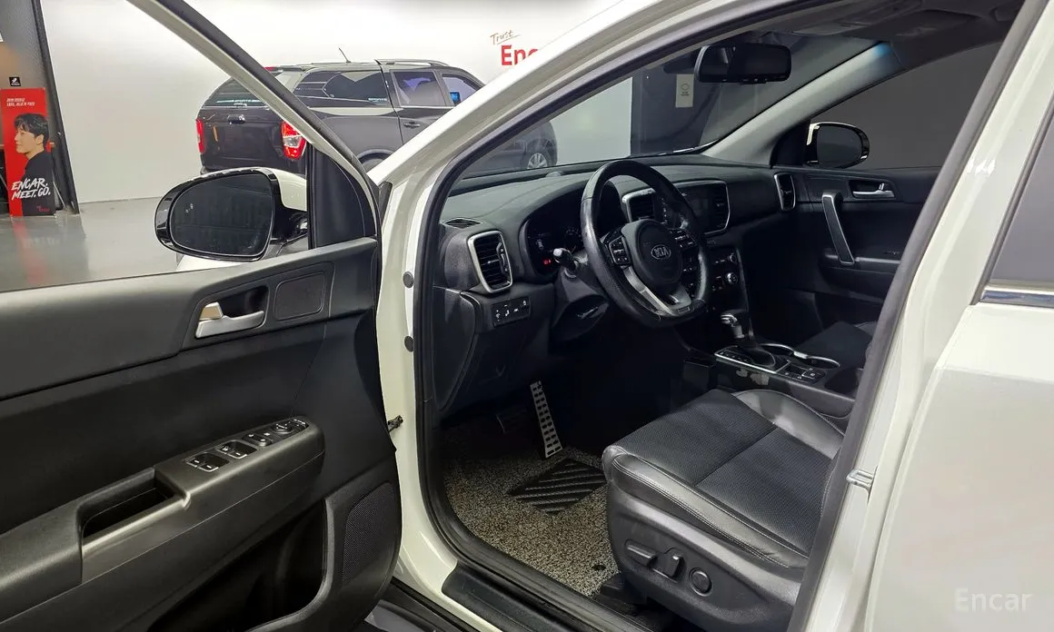 Фото 10 - Kia Sportage