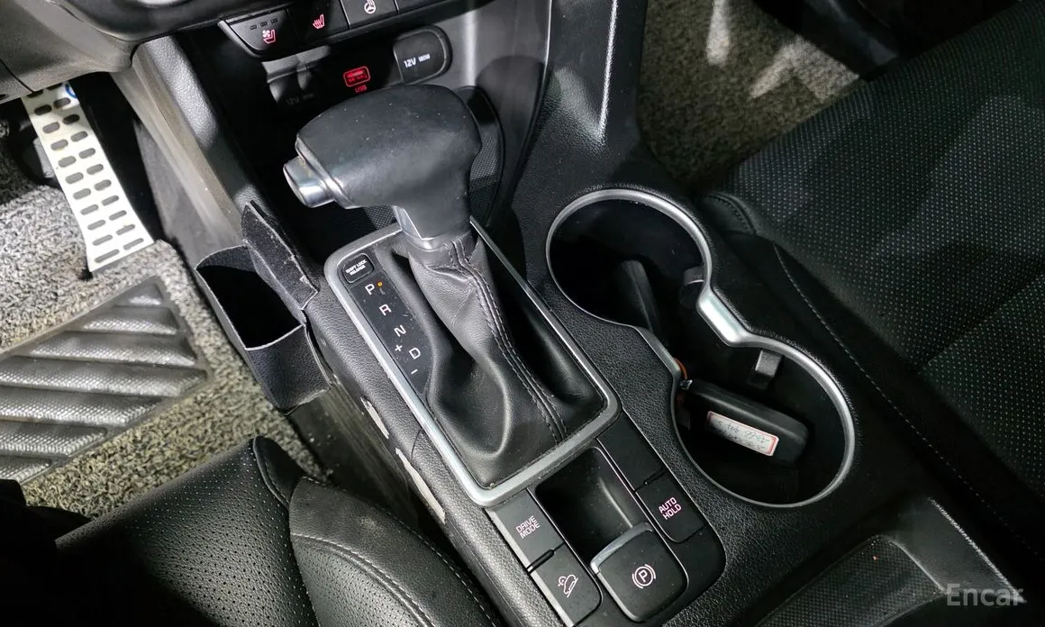 Фото 9 - Kia Sportage