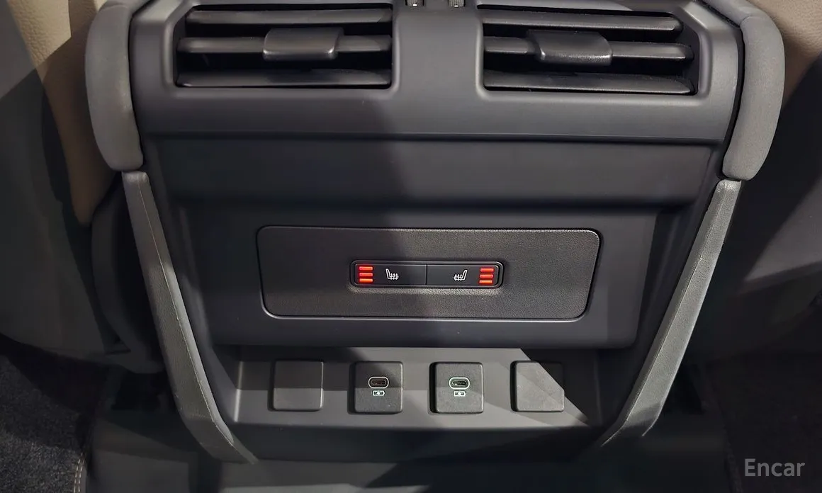 Фото 19 - Land Rover Defender