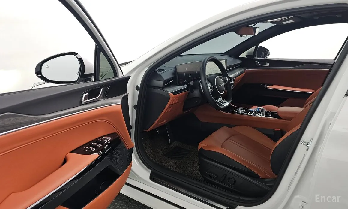 Фото 11 - Kia K5