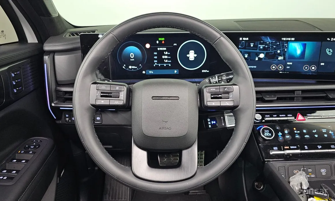 Фото 13 - Hyundai Santa Fe