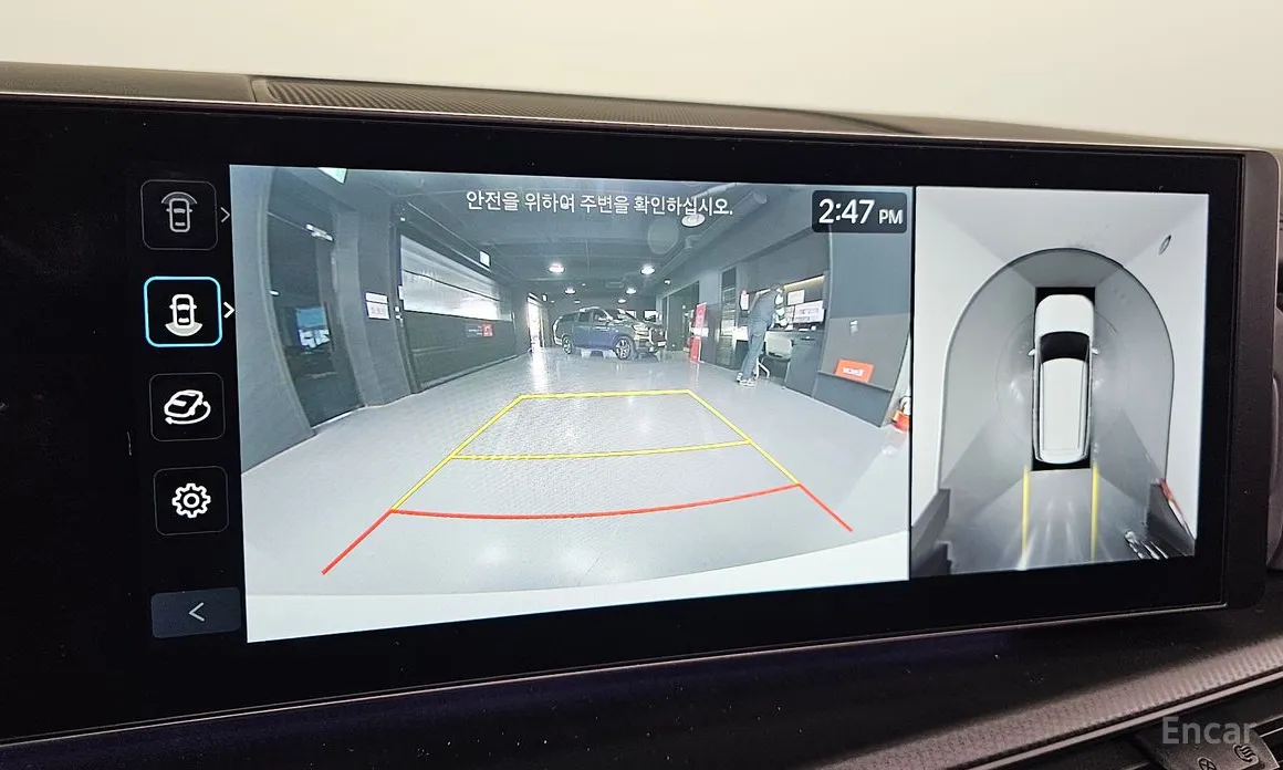 Фото 15 - Hyundai Santa Fe