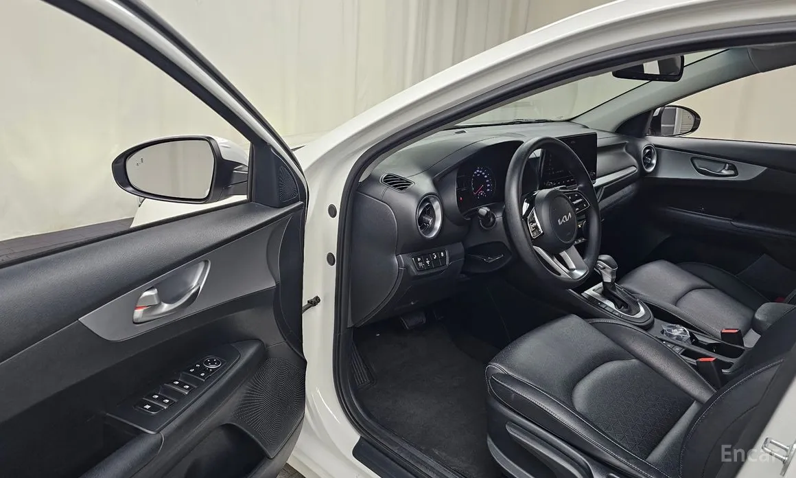 Фото 10 - Kia K3