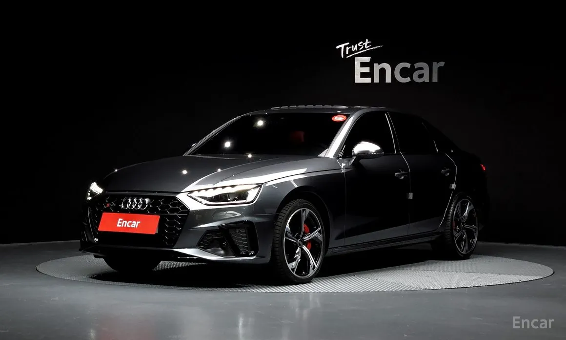 Фото 1 - Audi S4