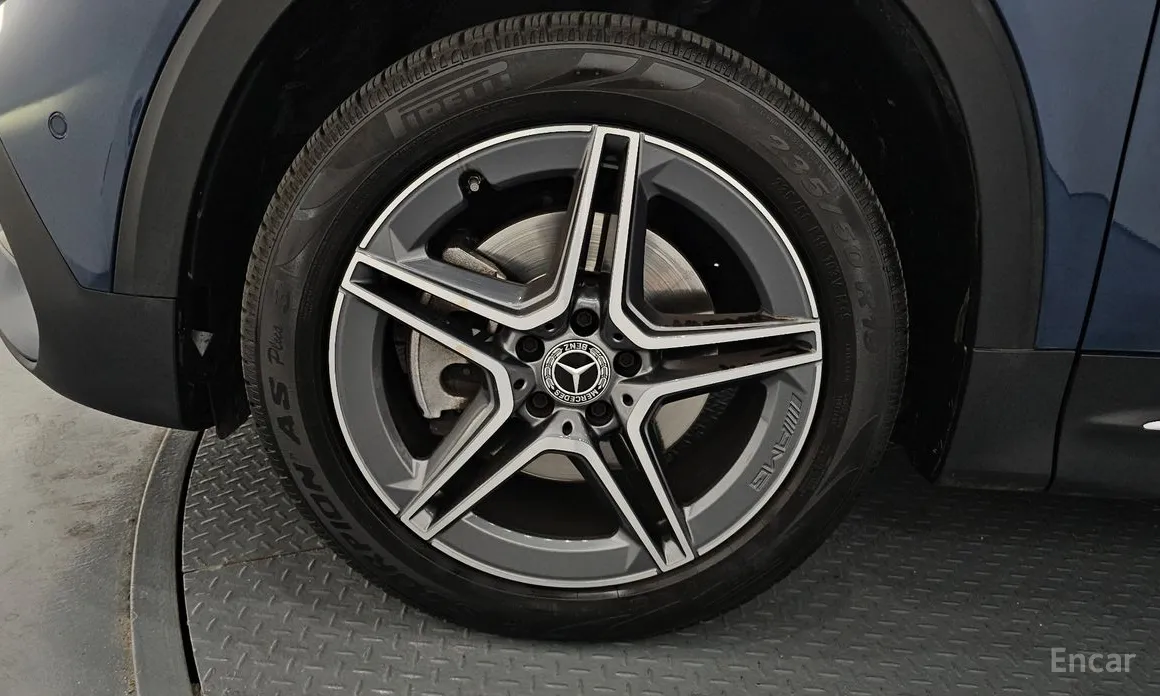 Фото 5 - Mercedes-Benz GLB-Class