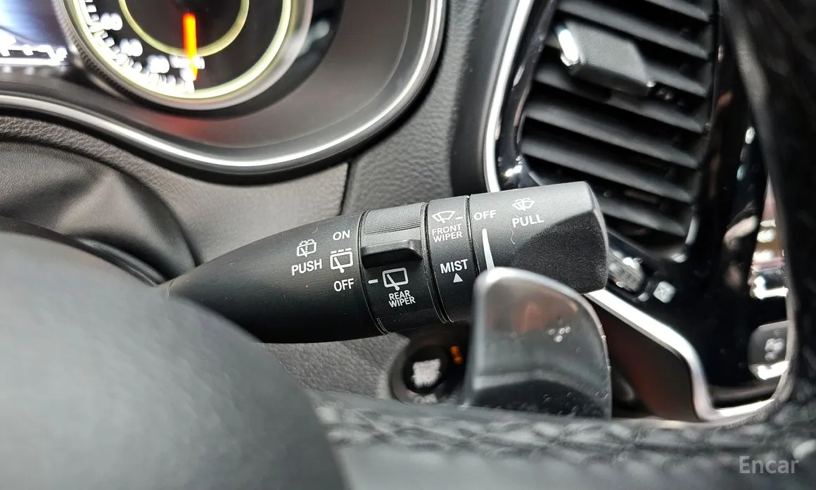 Фото 18 - Jeep Cherokee