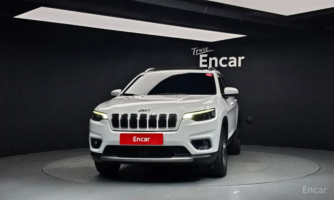 Фото 3 - Jeep Cherokee