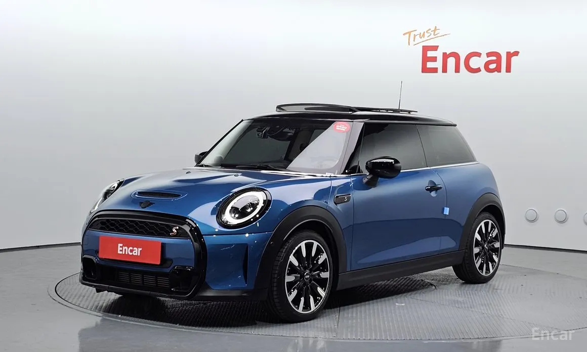 Фото 1 - Mini Cooper