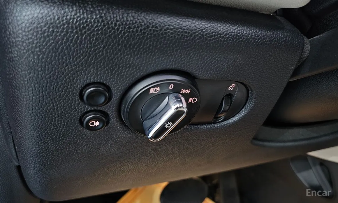 Фото 13 - Mini Cooper