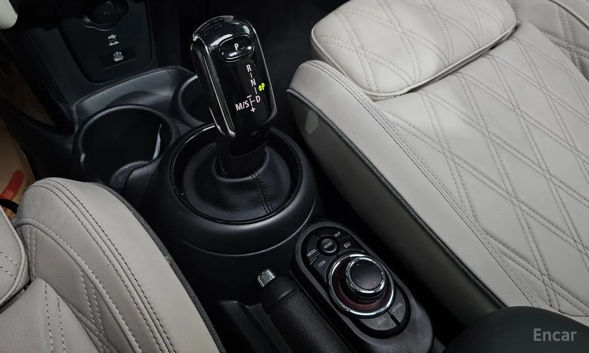 Фото 9 - Mini Cooper