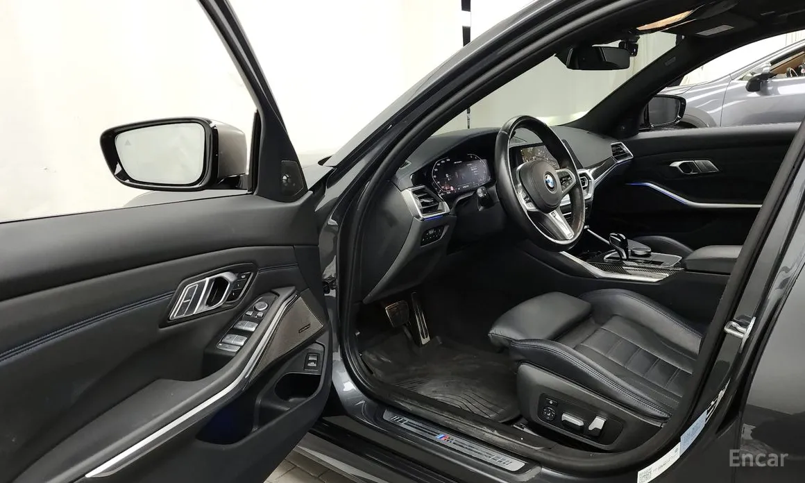 Фото 10 - BMW 3 Series