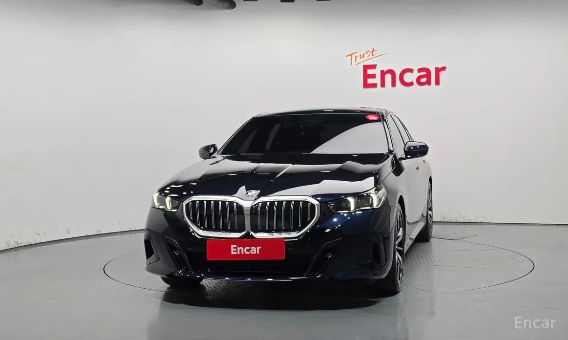 Фото 3 - BMW 5 Series