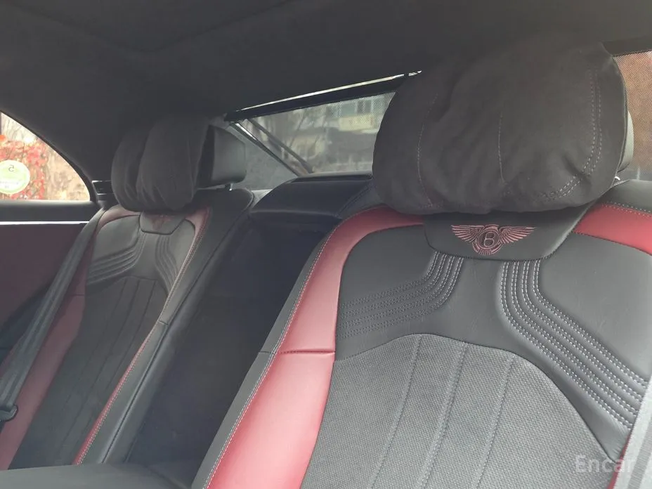 Фото 16 - Bentley Flying Spur