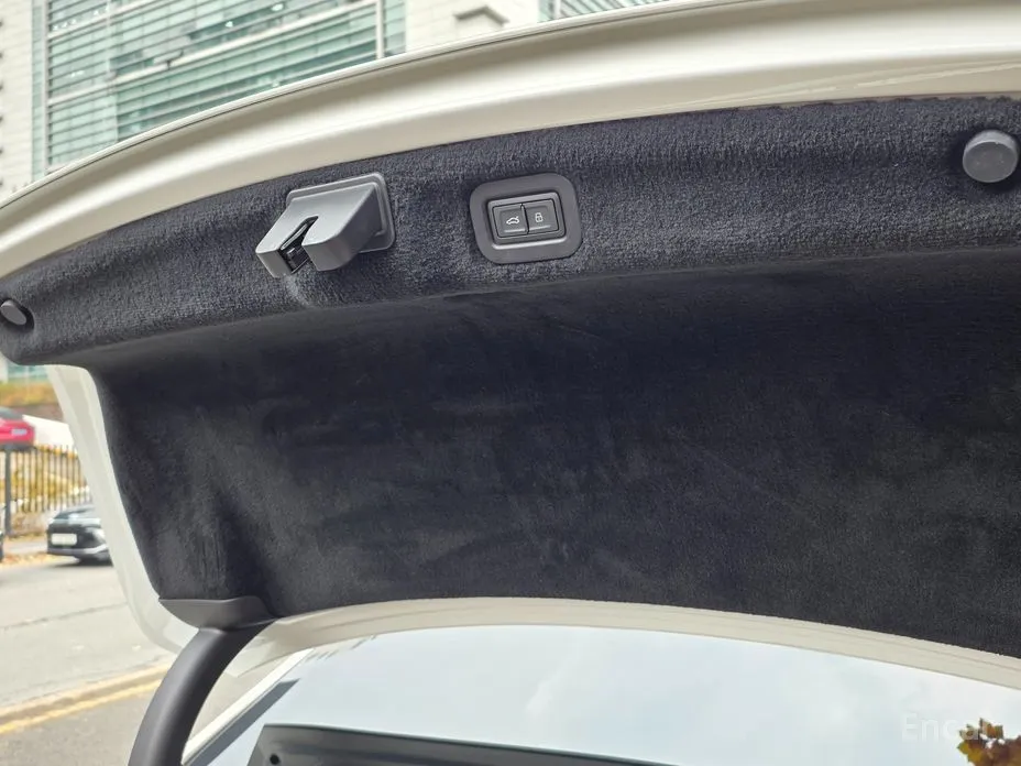 Фото 19 - Bentley Flying Spur