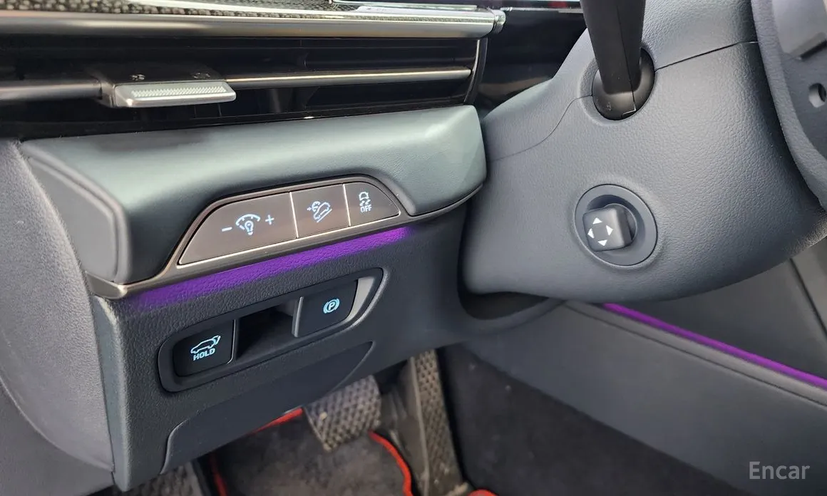 Фото 14 - Genesis GV80