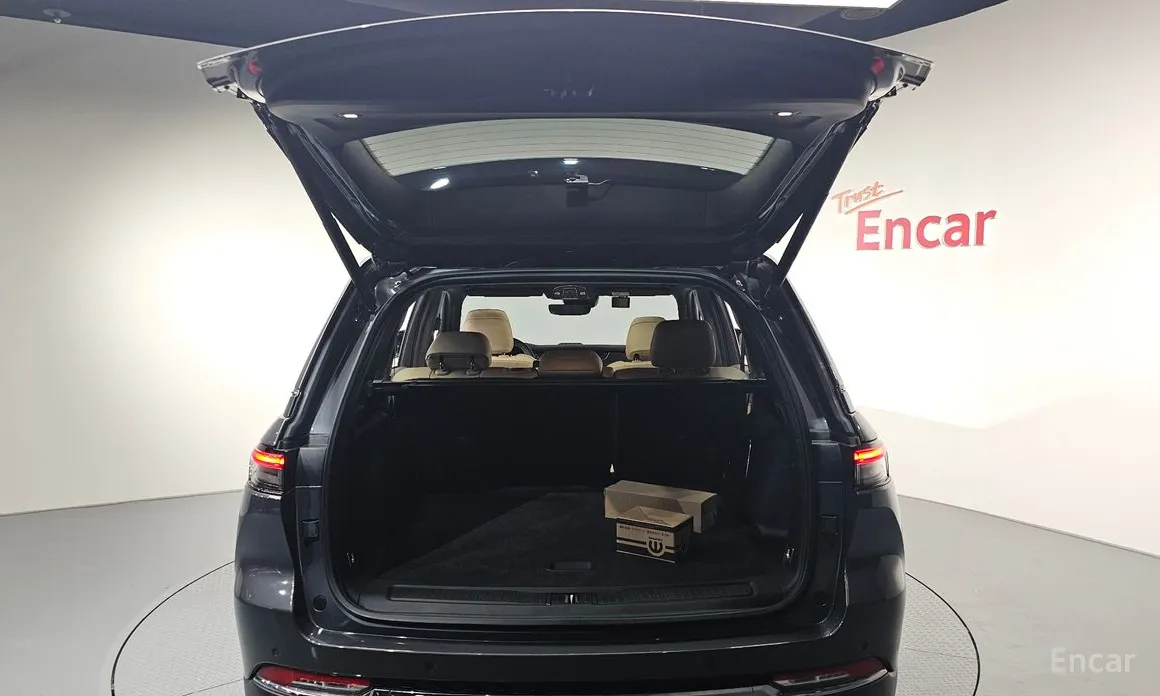 Фото 20 - Jeep Cherokee