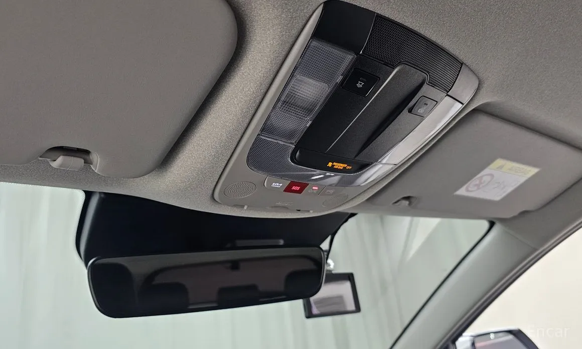 Фото 18 - Kia Niro