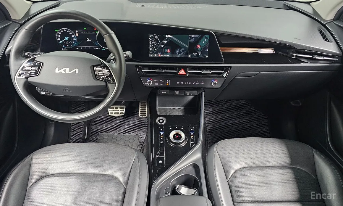 Фото 7 - Kia Niro