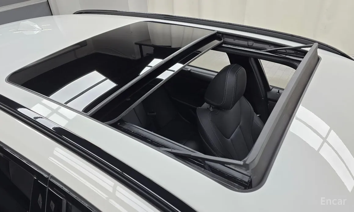 Фото 18 - BMW 3 Series