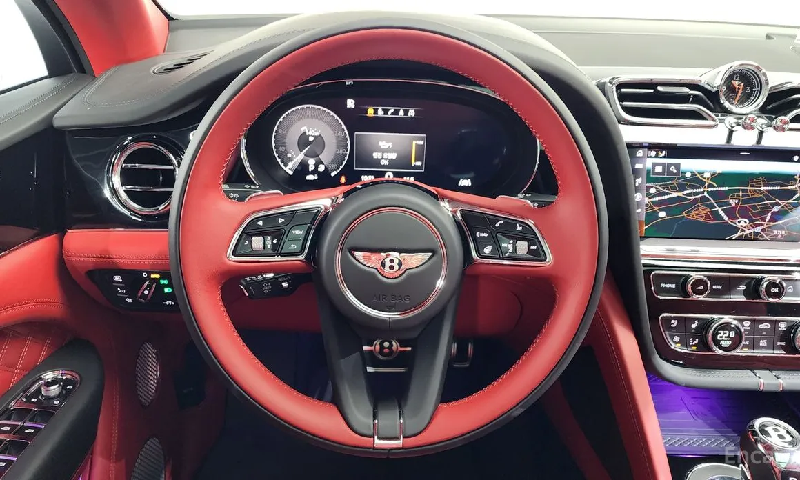 Фото 13 - Bentley Bentayga