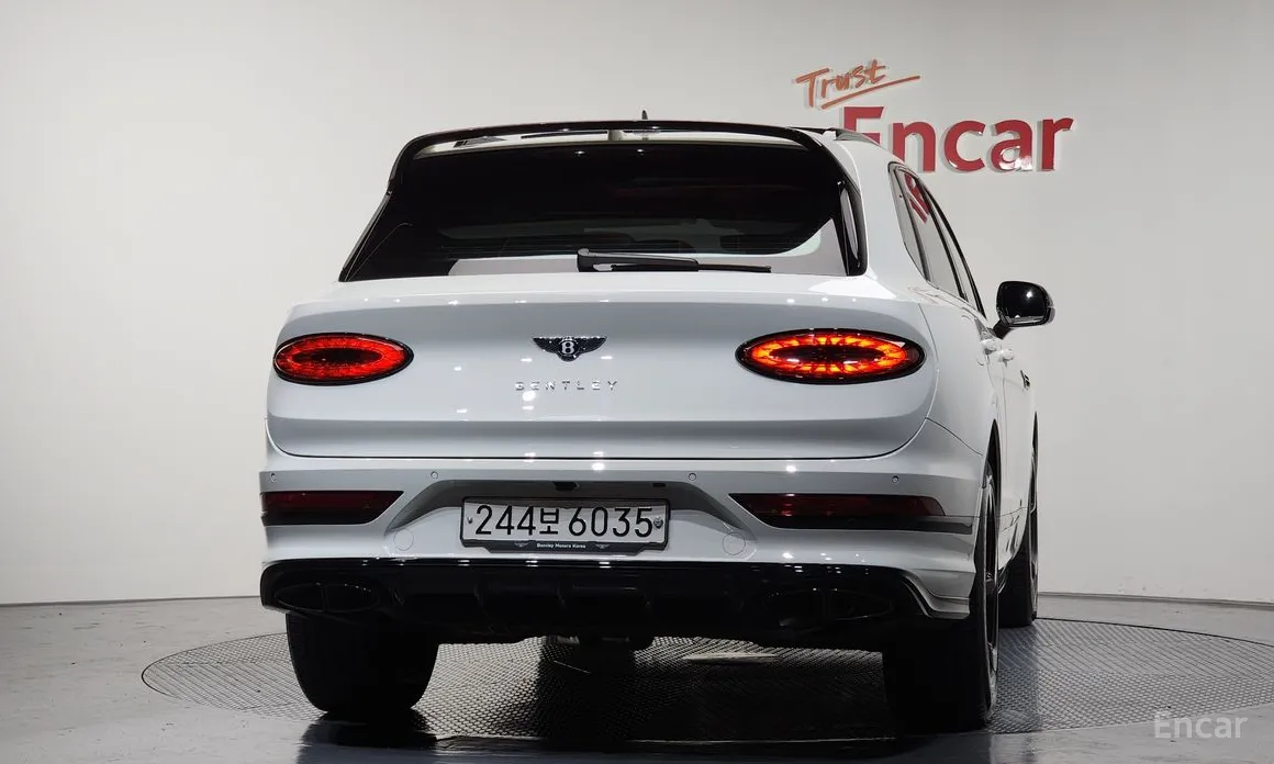 Фото 4 - Bentley Bentayga