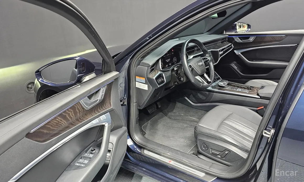 Фото 10 - Audi A6