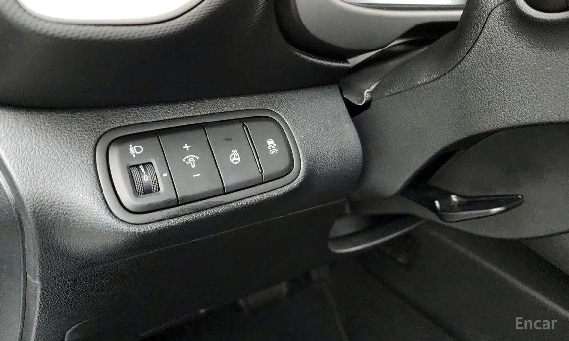 Фото 16 - Hyundai Venue