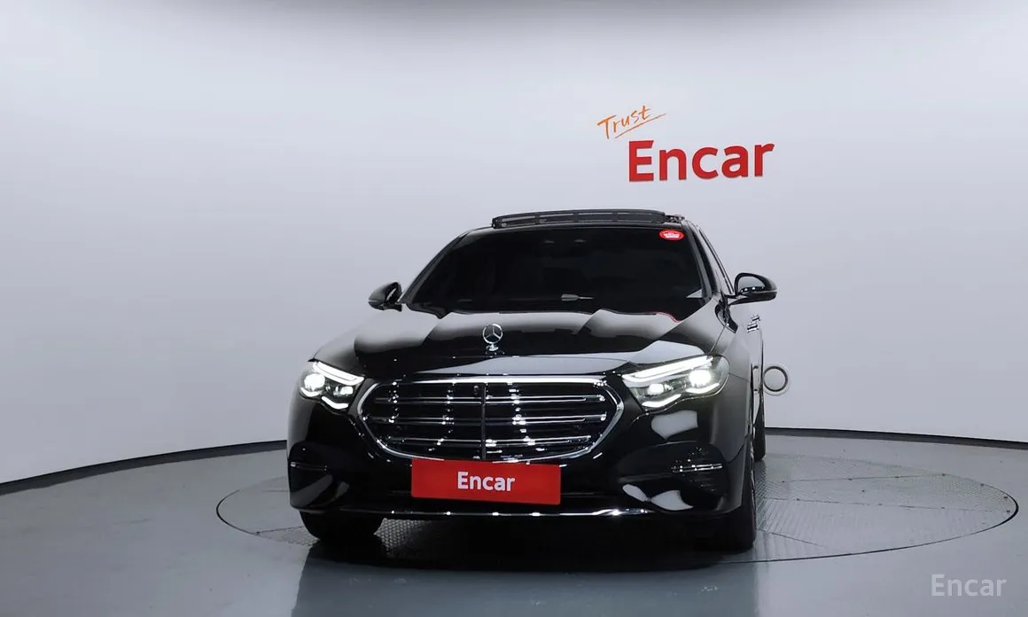 Фото 3 - Mercedes-Benz E-Class