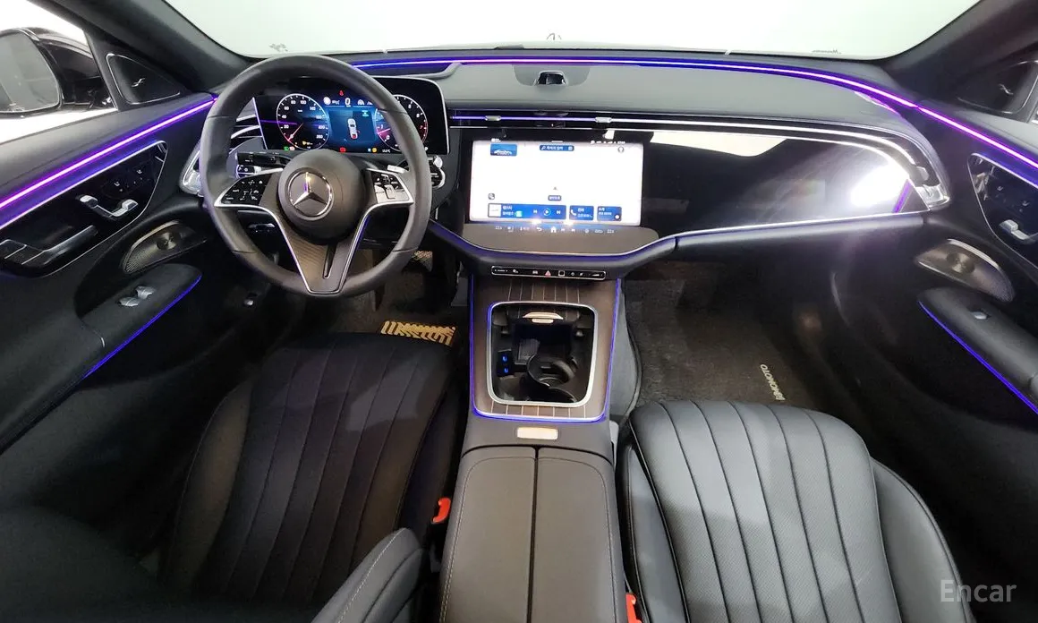 Фото 7 - Mercedes-Benz E-Class