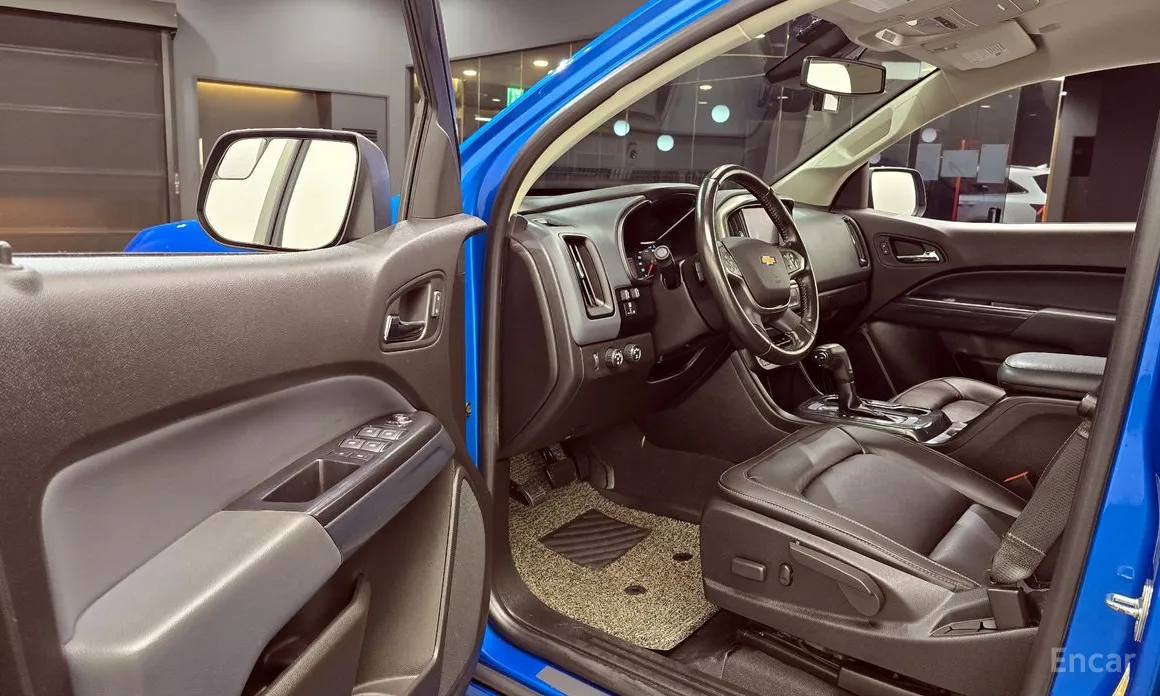 Фото 11 - Chevrolet Colorado