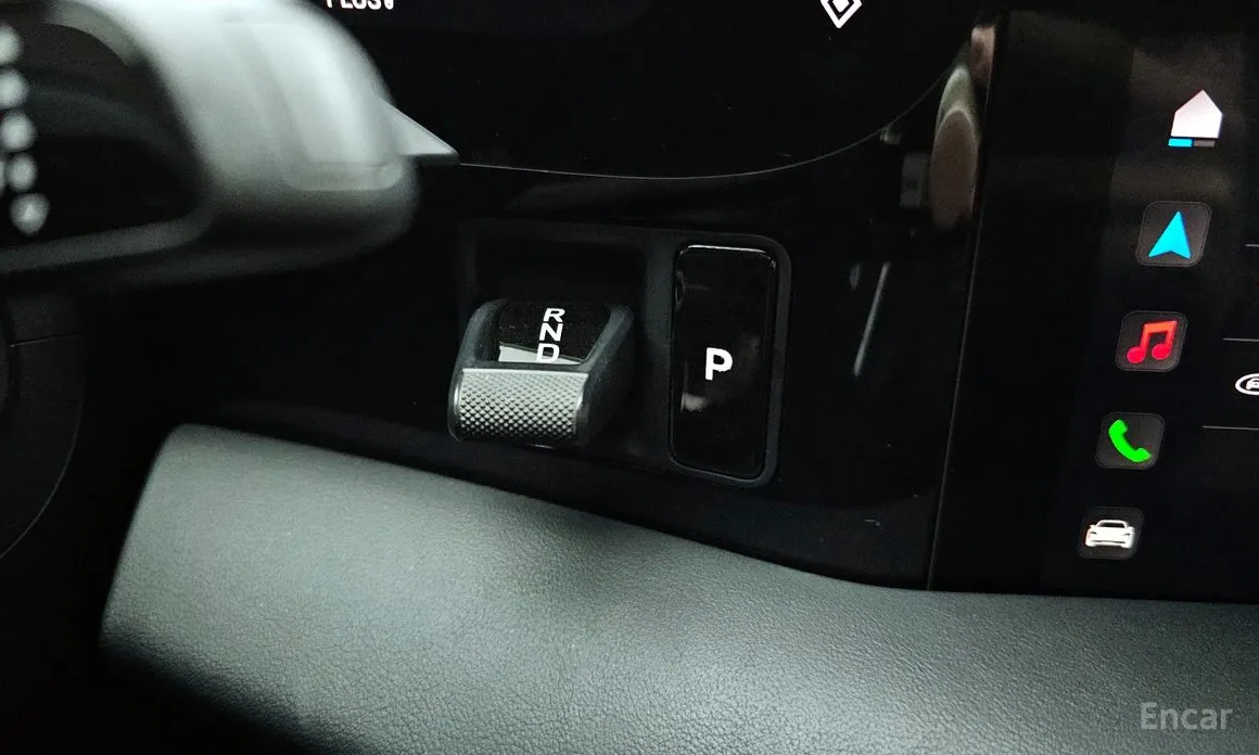 Фото 9 - Porsche Taycan