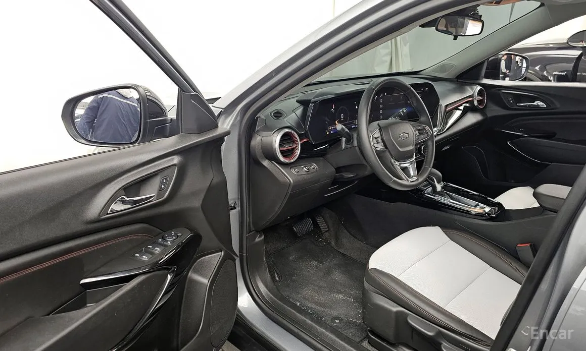 Фото 10 - Chevrolet Trax