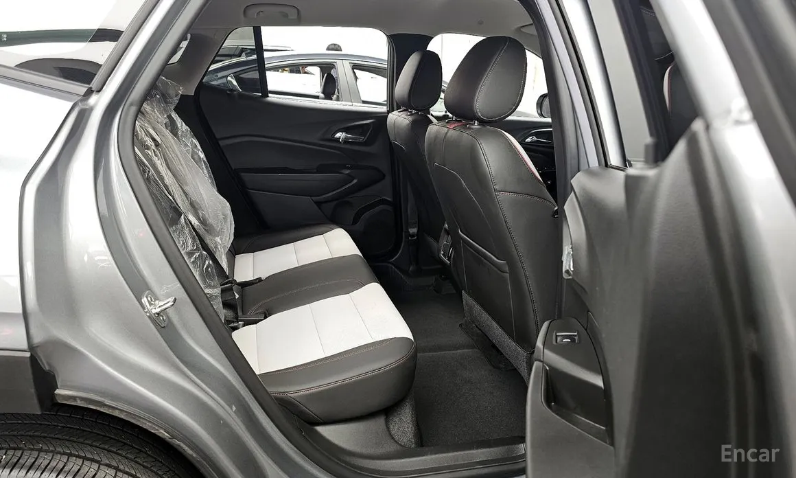 Фото 12 - Chevrolet Trax