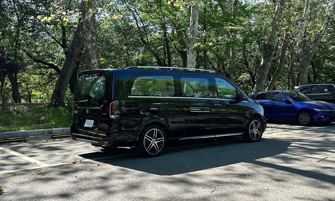 Фото 2 - Mercedes-Benz V-Class