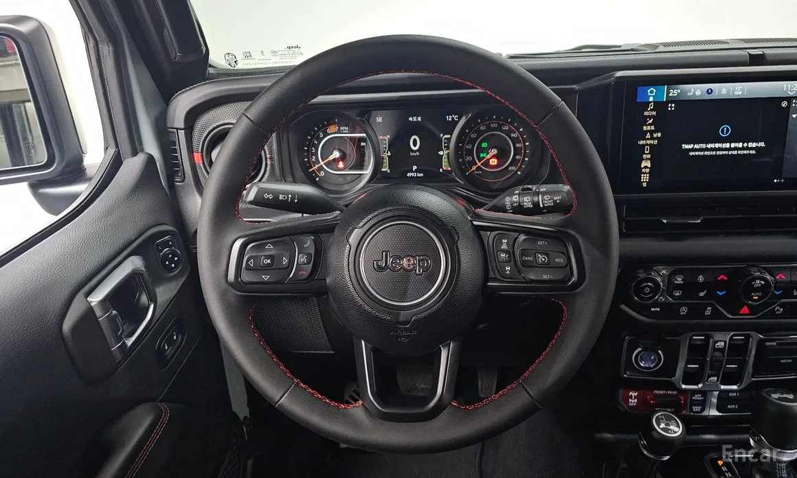 Фото 13 - Jeep Wrangler