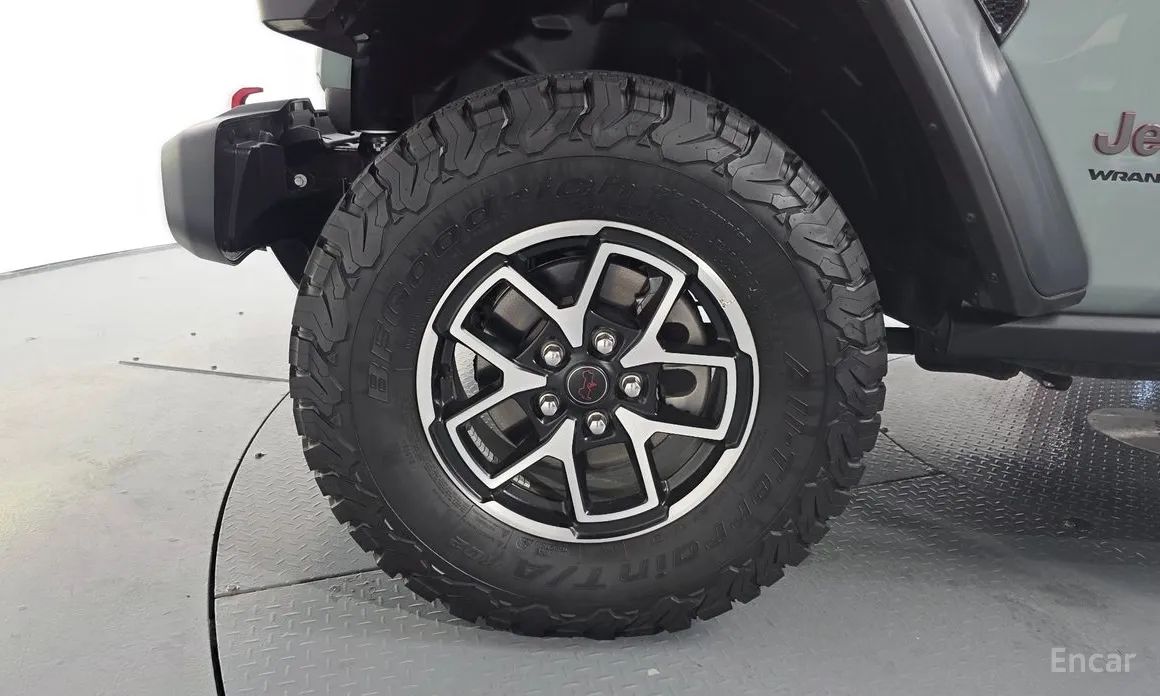 Фото 5 - Jeep Wrangler