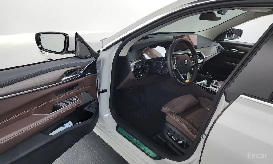 Фото 10 - BMW Gran Turismo