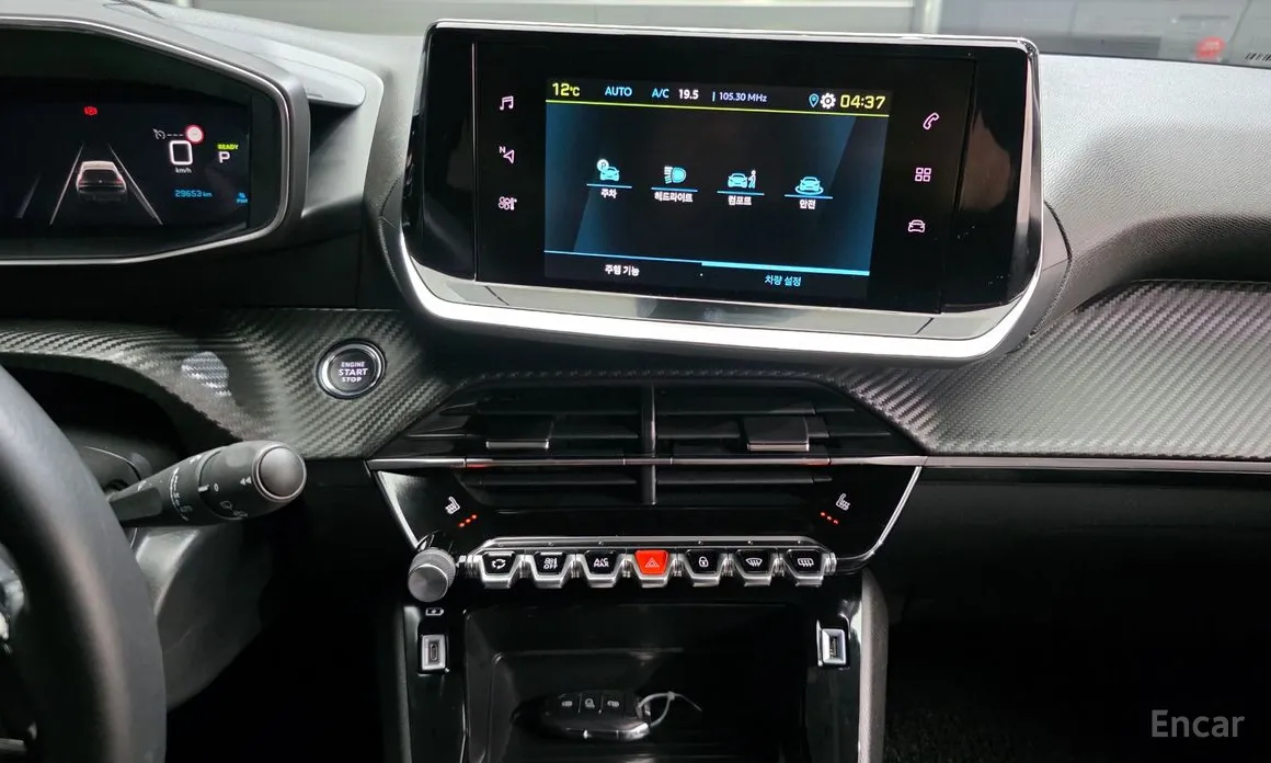 Фото 18 - Peugeot 208