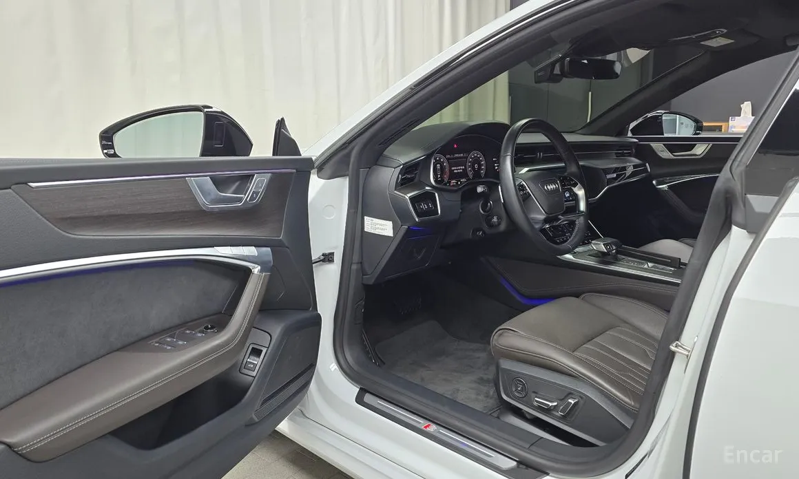 Фото 11 - Audi A7