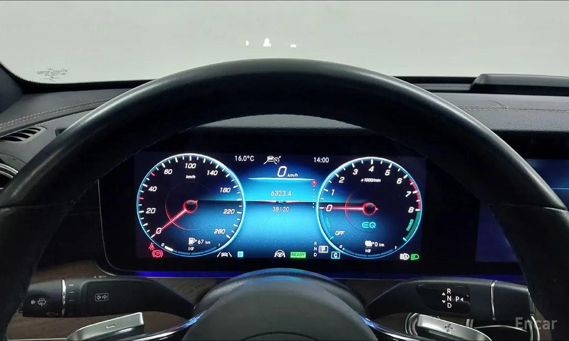 Фото 8 - Mercedes-Benz E-Class