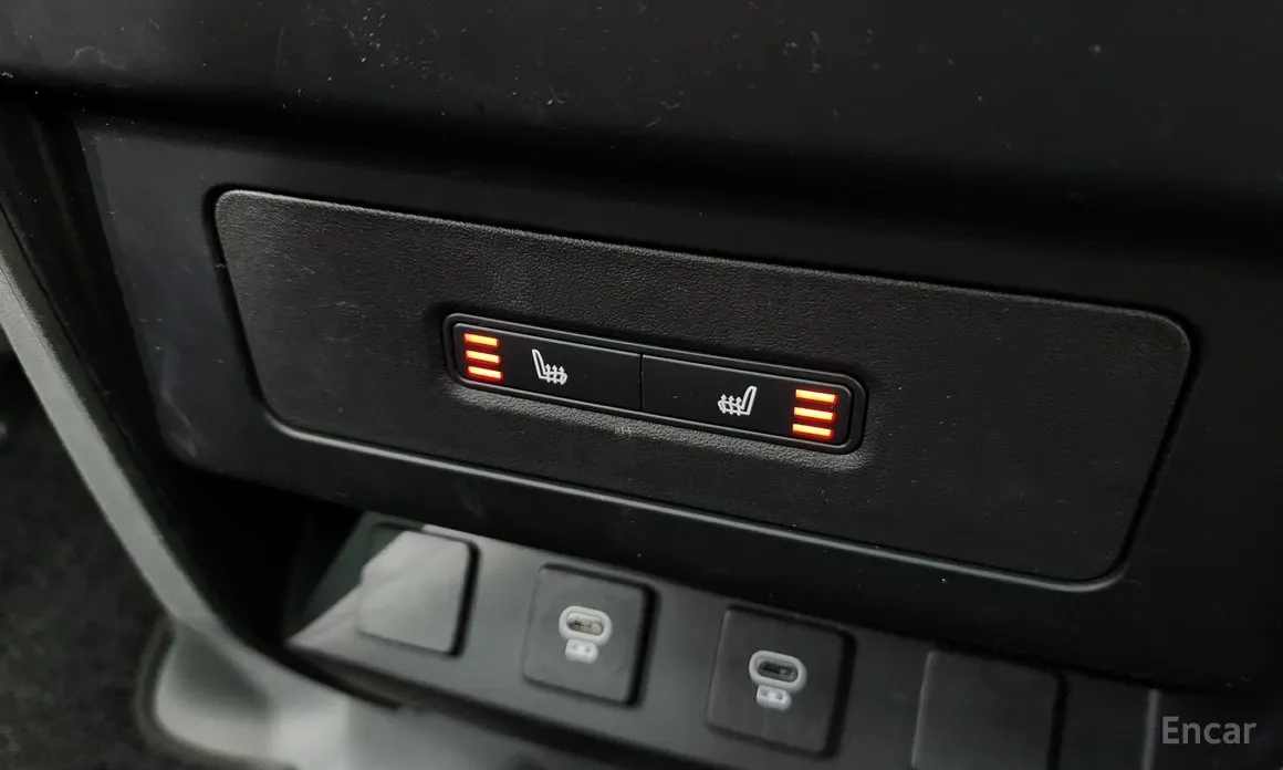 Фото 19 - Land Rover Defender